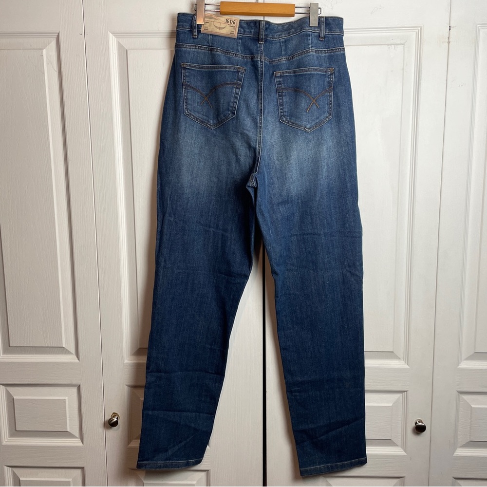 Straight Leg TALL Jeans - Picture 6 of 7